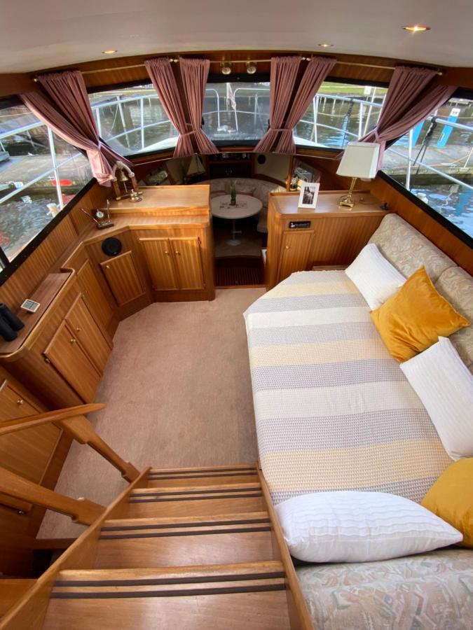 Luxusurlaub Auf Der Amavida Yacht / Scharmuetzelsee Bad Saarow Exterior foto